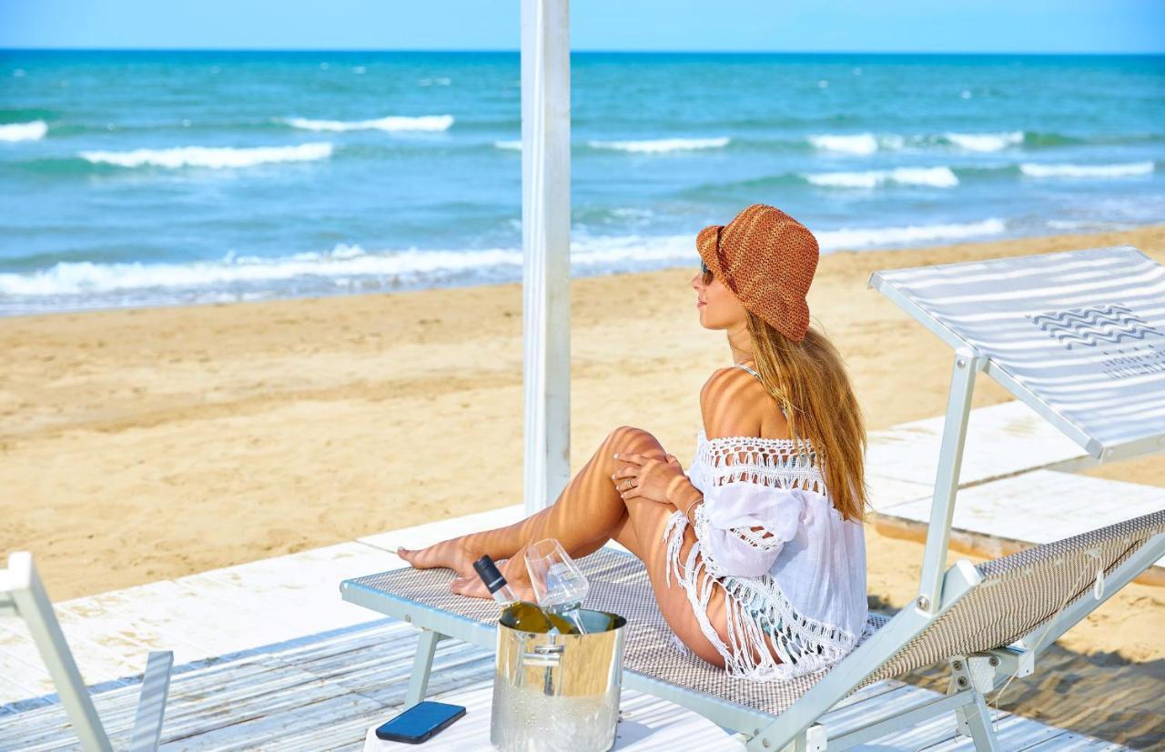 Paestum Inn Beach Resort Eksteriør bilde
