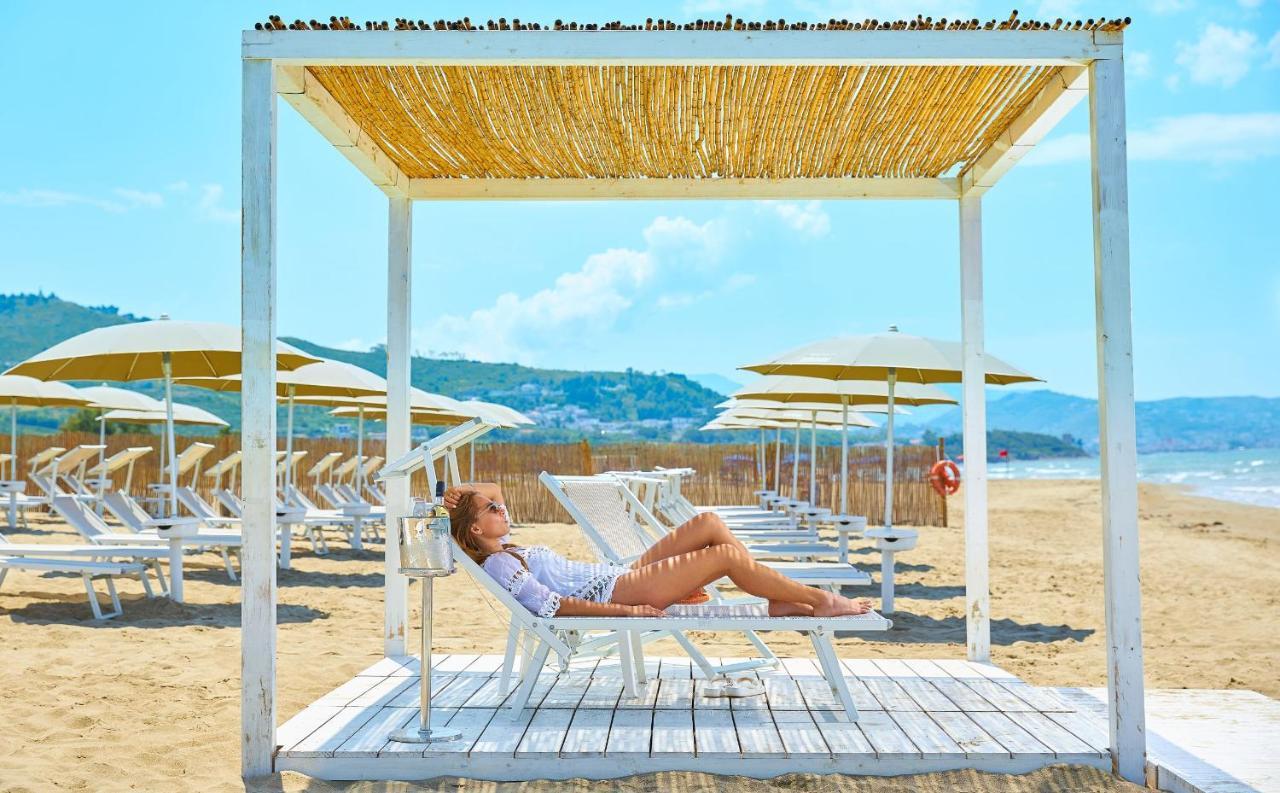 Paestum Inn Beach Resort Eksteriør bilde
